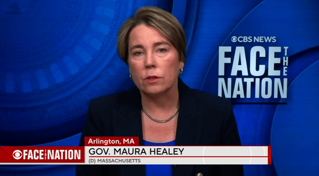 皇冠信用在线申请_"特朗普这是在邀请中国抢走我们的科学家皇冠信用在线申请,太可怕了"