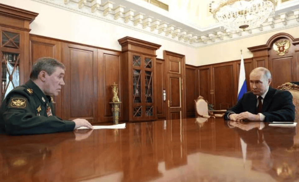 皇冠信用网登2代理_金灿荣:特朗普小瞧普京了皇冠信用网登2代理,还发“最后通牒”,很傻很天真