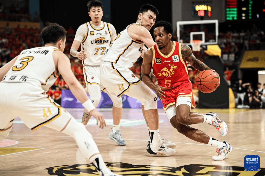 皇冠2登录welcome_布朗30+9 广厦26分大胜辽宁总分2-0拿赛点