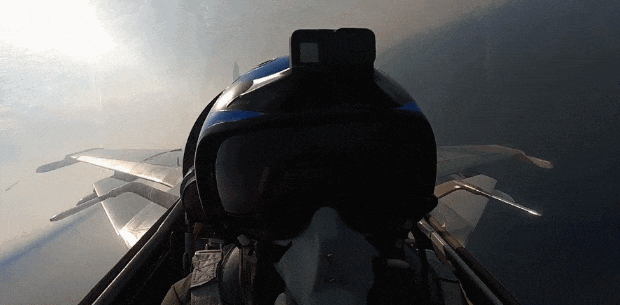 日本J3联赛_央视公开!美国双航母夹击中国辽宁舰日本J3联赛,歼-15挂弹起飞与美军狗斗