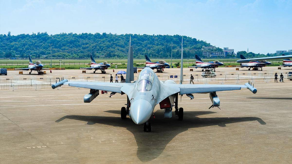 皇冠信用登3代理_不惜代价的成果!美媒:歼-15DT完全摆脱束缚皇冠信用登3代理,悄然超越EA-18G?