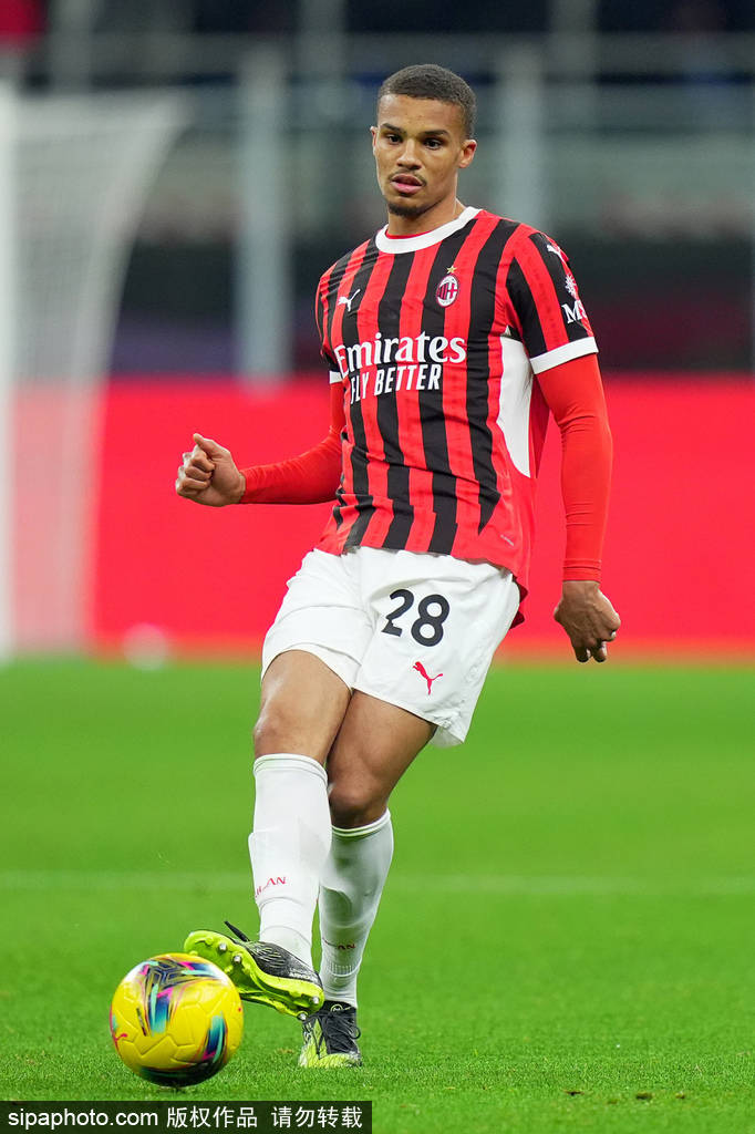 伟士帕大分vs滋贺湖王_AC米兰与多夫比克达成协议:转会谈判进入关键阶段伟士帕大分vs滋贺湖王,罗马急需替代者