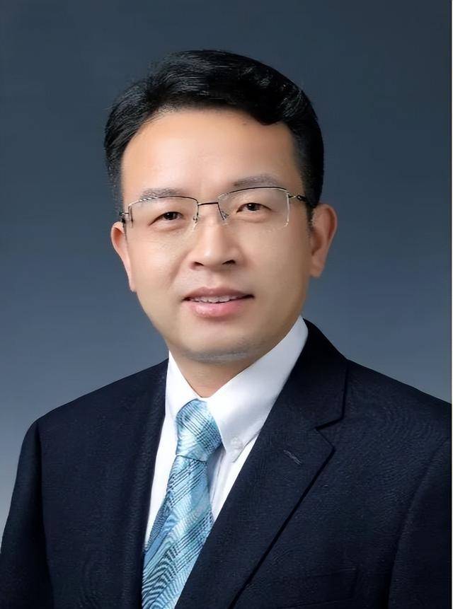 瓦鲁尔(女) vs國際米蘭(女)_江南大学新任命两名党委常委、副校长