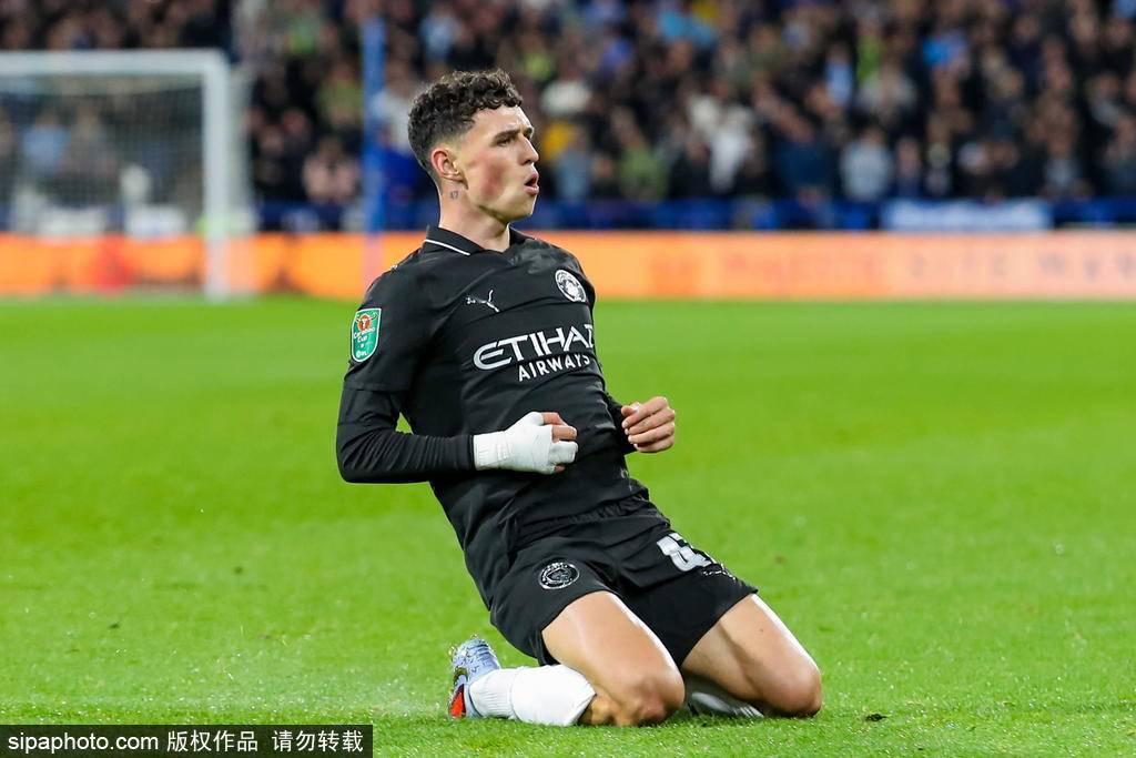 皇冠信用网代理申请_联赛杯-福登传射萨维尼奥破门 曼城2-0哈德斯菲尔德晋级