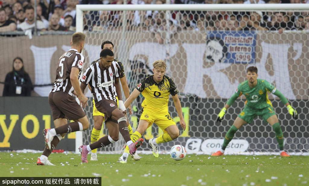 皇冠信用网怎么开户_米兰错失点球痛失榜首皇冠信用网怎么开户，尤文全力死守赢得喘息机会