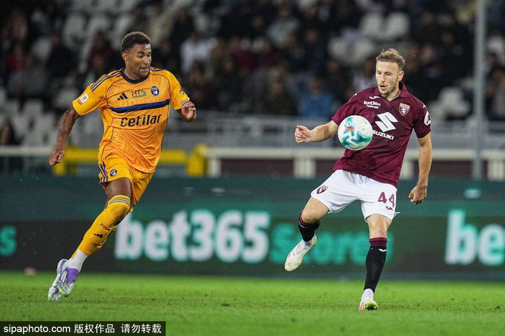 皇冠信用盘登2
_阿特卡梅的失误与恩佐拉的绝杀:米兰遭比萨反超的战术解读