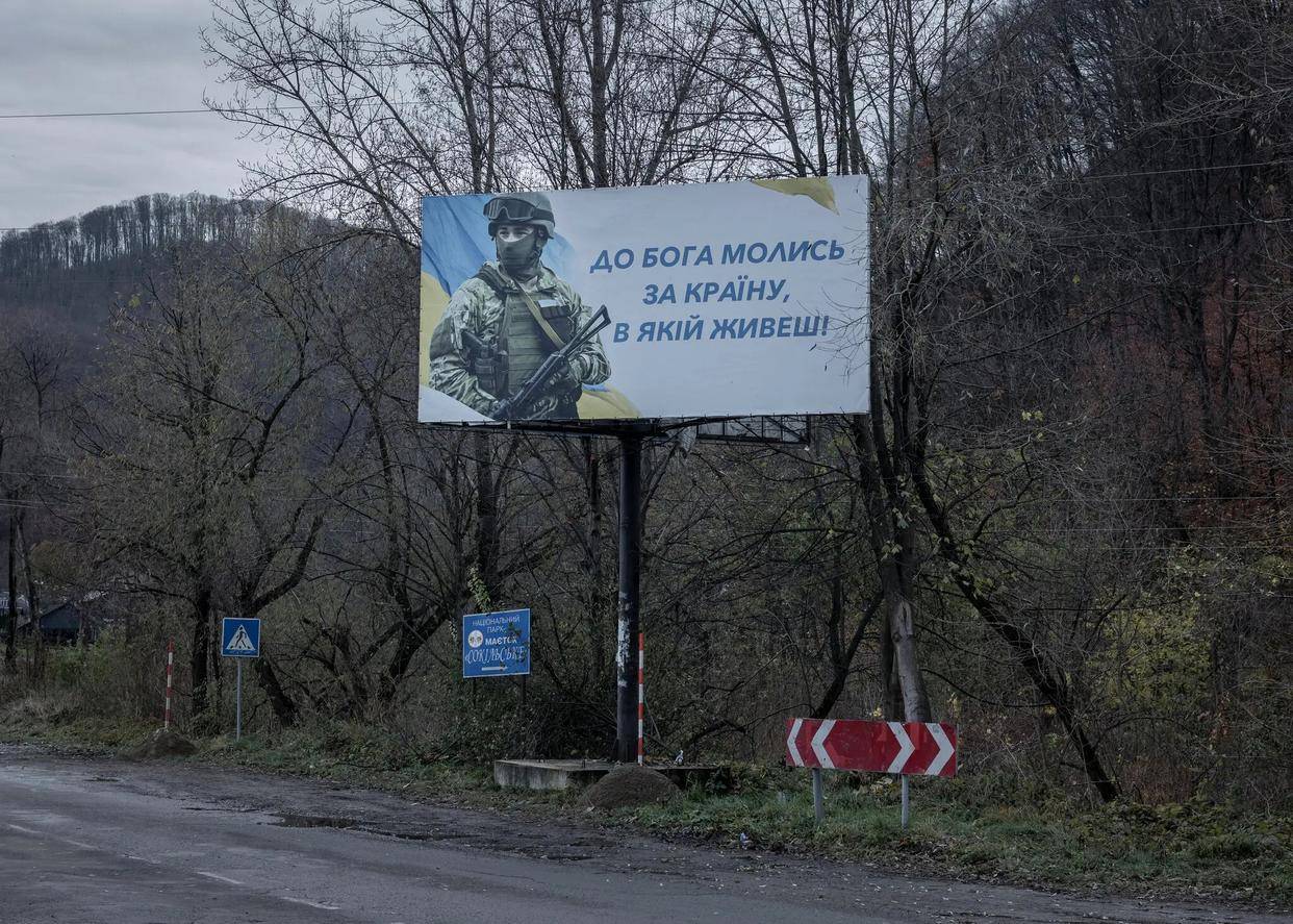 皇冠信用网在线开户
_红军城大势已去皇冠信用网在线开户
,乌军士兵倒戈投俄后,公开宣布泽连斯基才是乌克兰的敌人