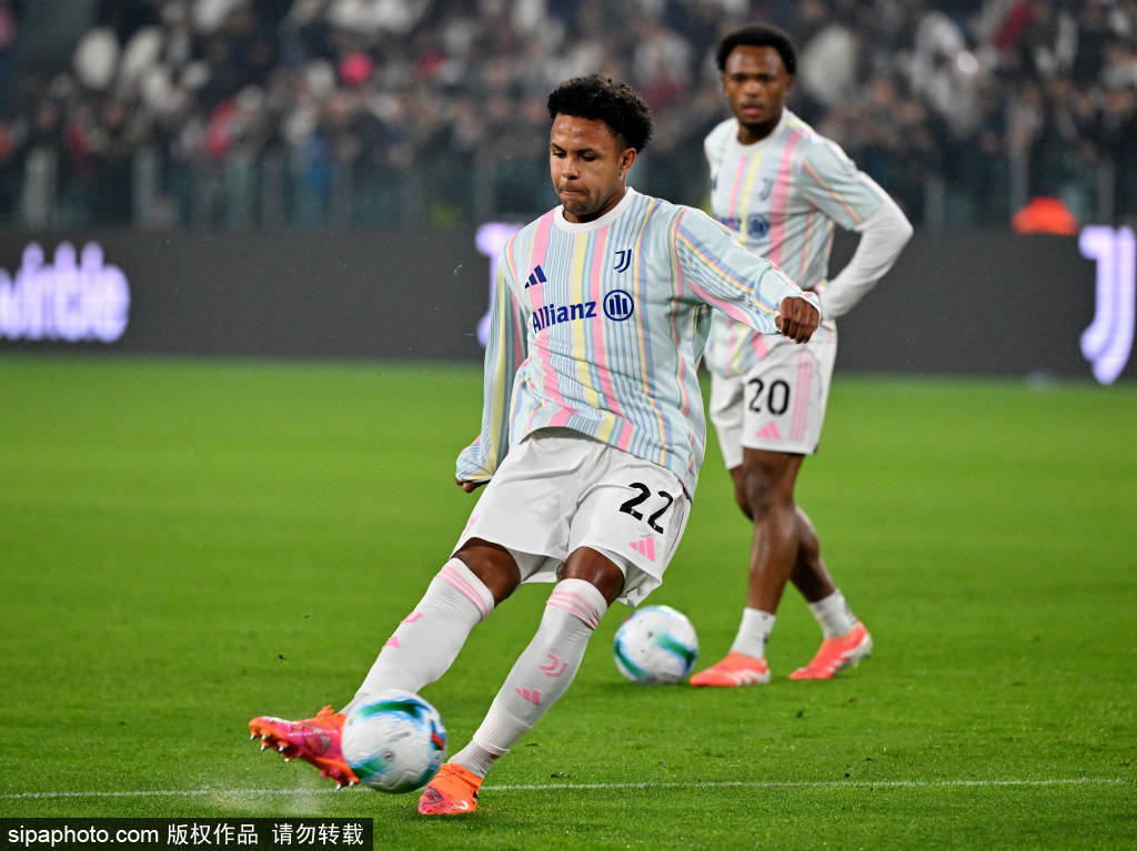 皇冠信用网庄家_C罗再创辉煌！利雅得胜利精彩配合助力破门皇冠信用网庄家，生涯951球的背后故事