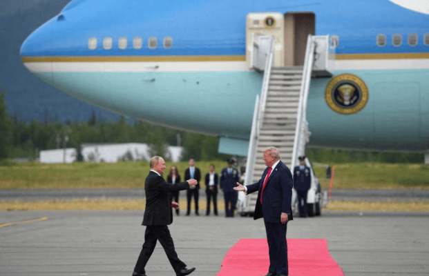 正网皇冠信用盘
_泽连斯基希望或彻底落空?听到红军城失守的消息正网皇冠信用盘
,特朗普终于明白,自己不能再跟普京斗气了!