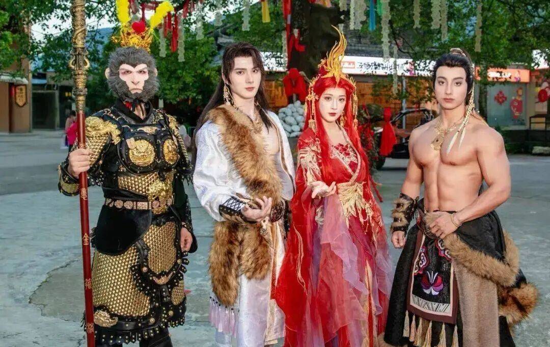 皇冠登3代理注册_景区5万月薪招185腹肌帅哥陪滑官?相关负责人:属实皇冠登3代理注册,竞争激烈