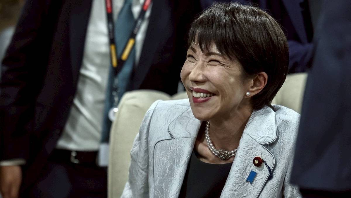 世界杯皇冠信用网平台_高市早苗没去参拜靖国神社世界杯皇冠信用网平台,晚上出现在东京的酒吧,中国双航母提前就位,信号明确!