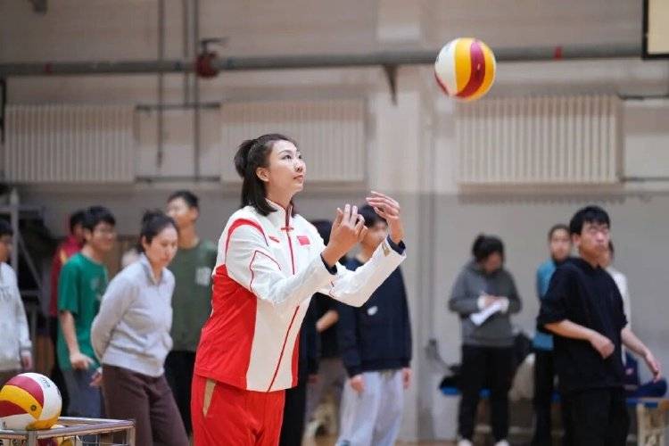 皇冠信用网怎么开账号_奥运冠军、前中国女排队长袁心玥皇冠信用网怎么开账号,入职南开大学