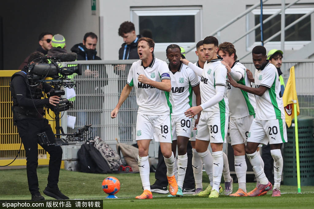 新2登入网址_莫德里奇远射中柱新2登入网址,恩昆库补射梅开二度!米兰3-0领先维罗纳的背后战术解析