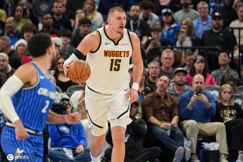 皇冠信用网在线申请_全明星首轮：东契奇票王 字母哥东部第1+老詹西部第9