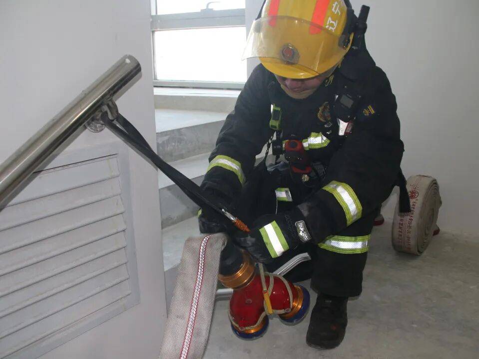 皇冠app
_【高层建筑专项整治】大连市金普新区持续开展高层建筑隐患排查整治行动