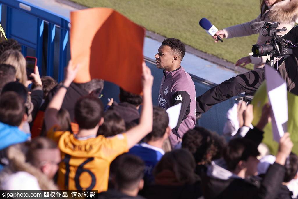 皇冠官方
_超级杯前夕:皇马最后训练爆出大新闻皇冠官方
,吕迪格缺席令阿隆索难题加重