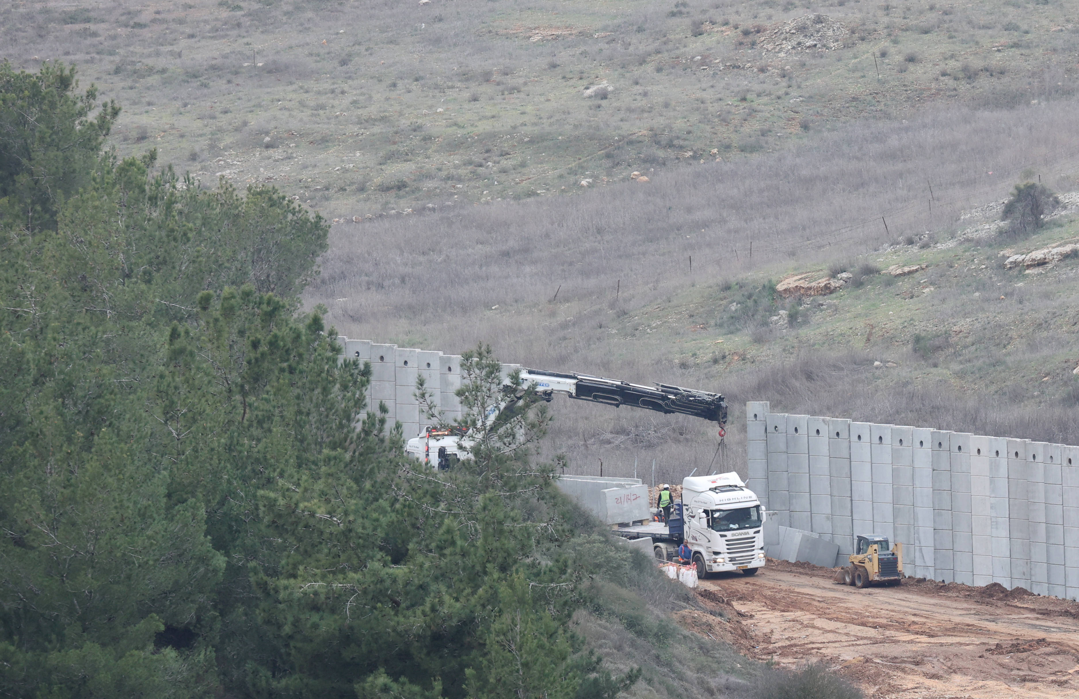 皇冠网址
_以色列在以黎边境地区修建隔离墙