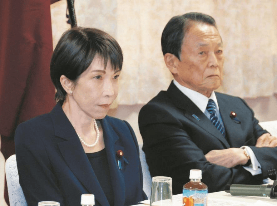 皇冠会员如何申请_一看到反对党拿出内部文件皇冠会员如何申请,高市早苗现场“脸色骤变”,标准假笑瞬间消失